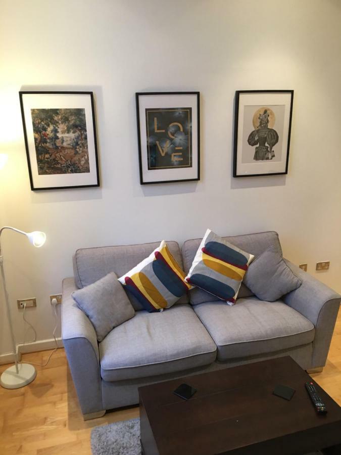 Stylish City Centre Apartment Cardiff Kültér fotó
