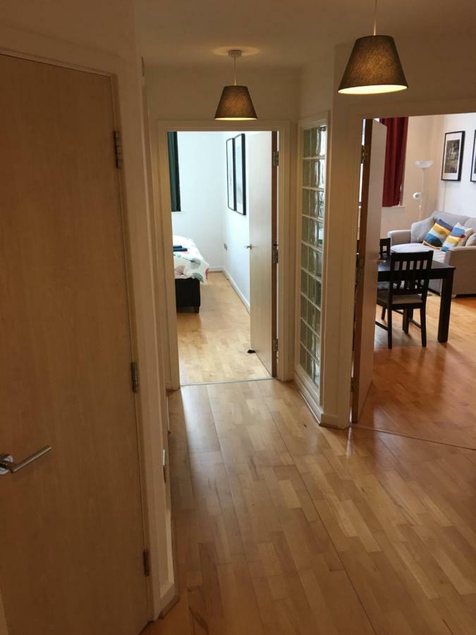 Stylish City Centre Apartment Cardiff Kültér fotó