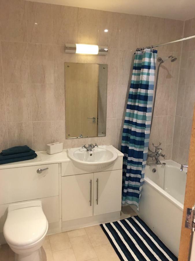 Stylish City Centre Apartment Cardiff Kültér fotó